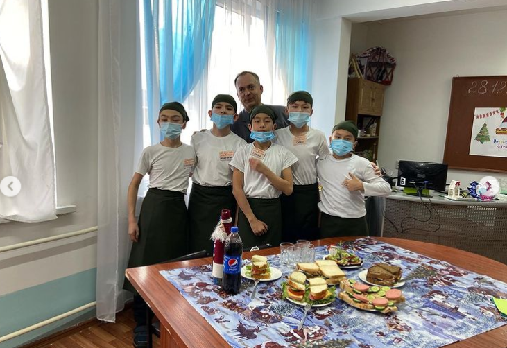 Внеклассное мероприятие в 6 «В» классе «Бутерброд шоу»